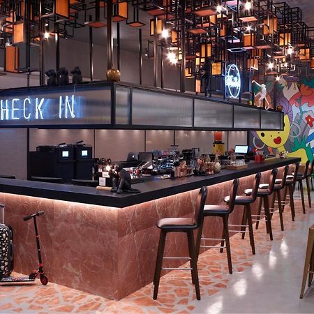 Moxy Athens City 외부 사진